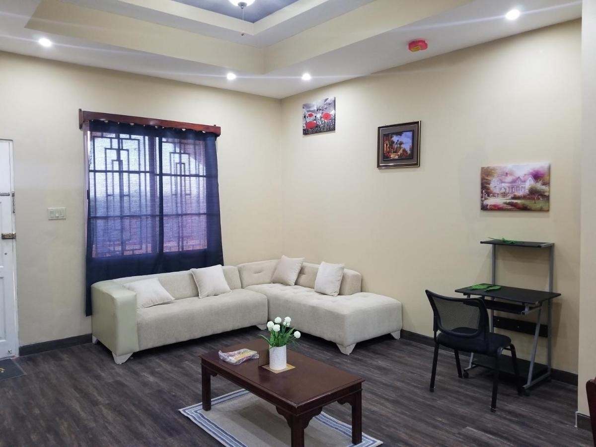 Royal View Apartment Plus Belize City Dış mekan fotoğraf
