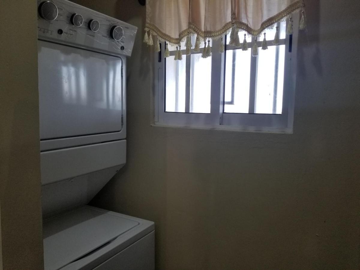 Royal View Apartment Plus Belize City Dış mekan fotoğraf