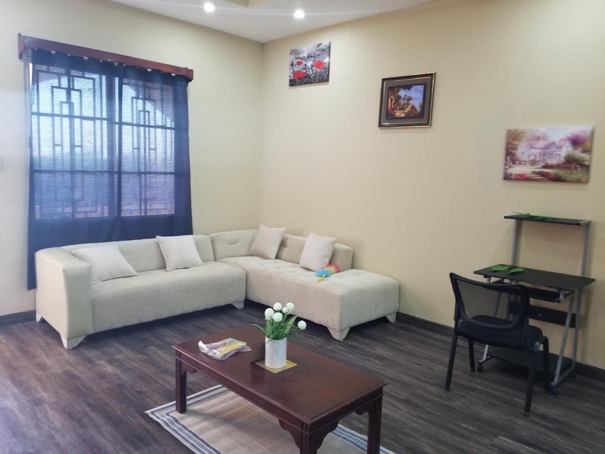 Royal View Apartment Plus Belize City Dış mekan fotoğraf