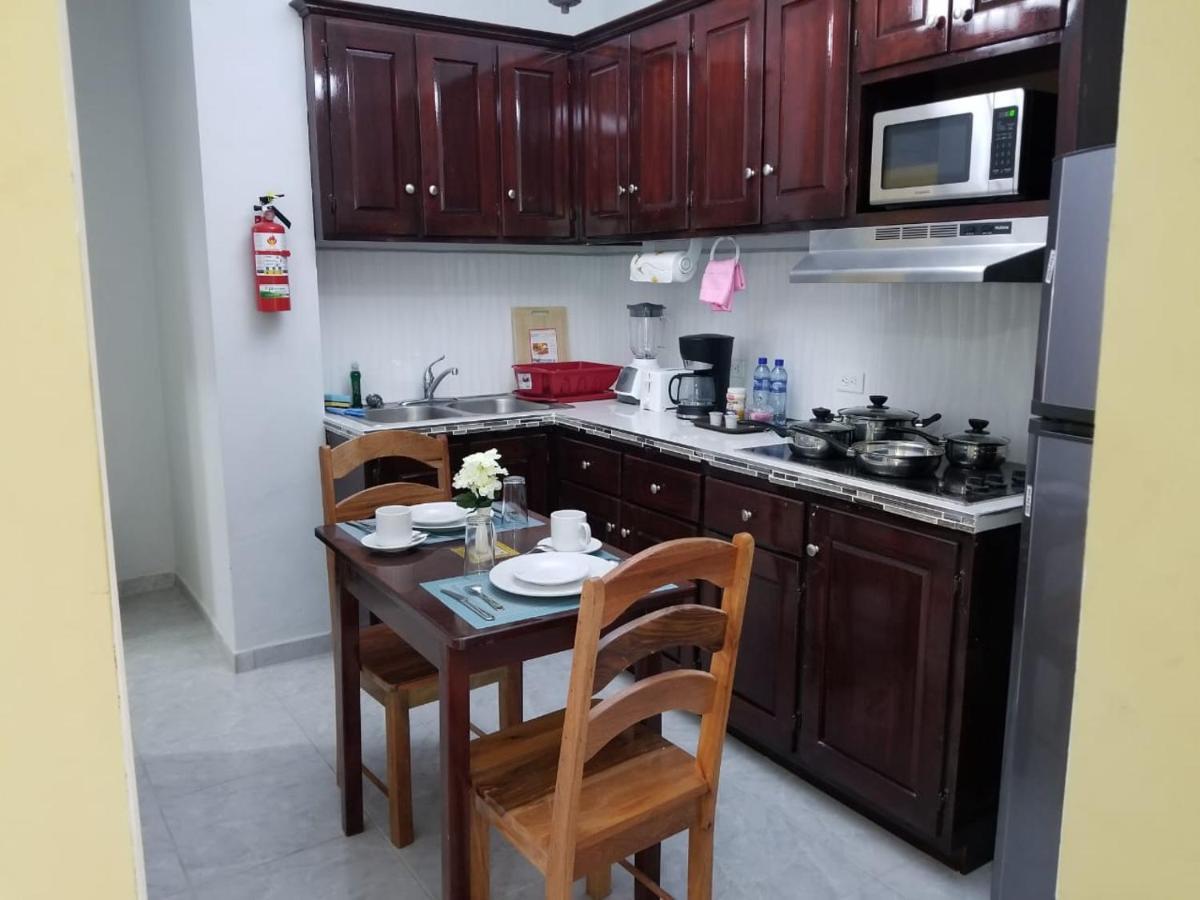 Royal View Apartment Plus Belize City Dış mekan fotoğraf